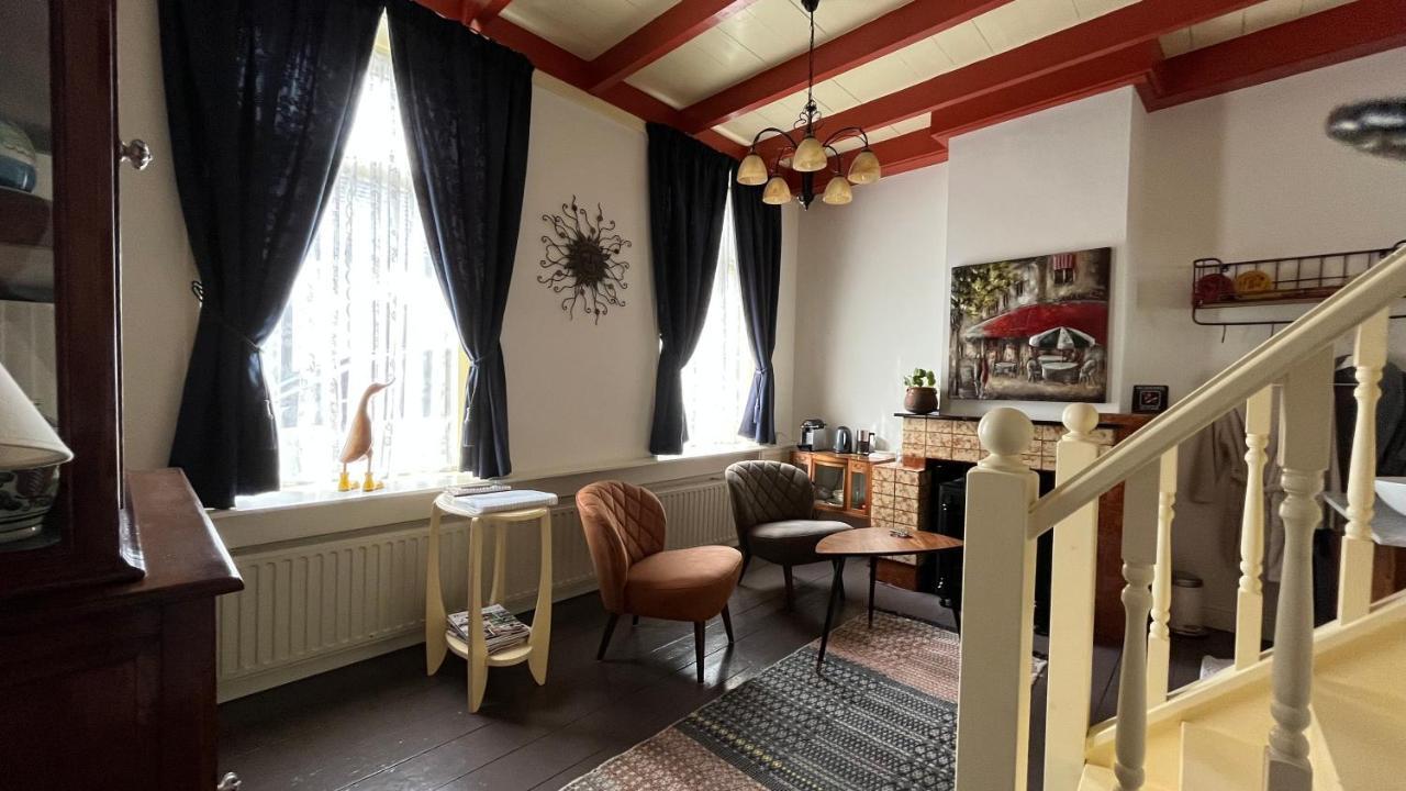 Ferienwohnung Onze Logeerkamer Deil Exterior foto